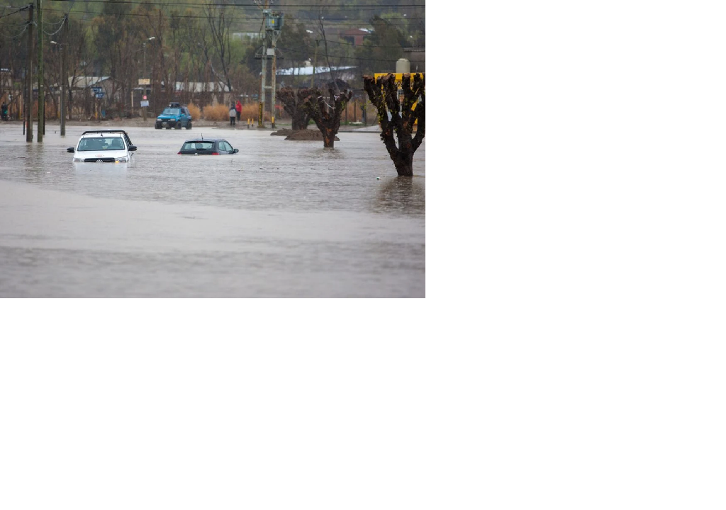 Persisten las lluvias en Comodoro Rivadavia y cayeron 120 milímetros de agua en 36 horas
