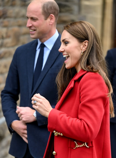 Kate Middleton debuta como princesa de Gales con este look y gesto especial para Ladi Di