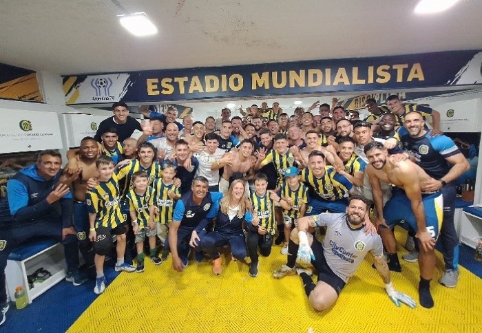 Rosario Central ganó el clásico con un golazo de tiro libre del desgarrado Malcorra, heinze 3 derrotas consecutivas