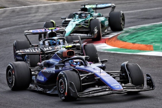 FRANCO COLAPINTO Y SU EXITOSO DEBUT EN LA F1