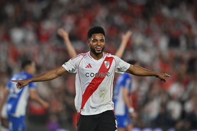 RIVER VOLVIO A GOLEAR Y SE ENCENDIO GALLARDO FUE 4-1 ANTE ATLETICO TUCUMÁN