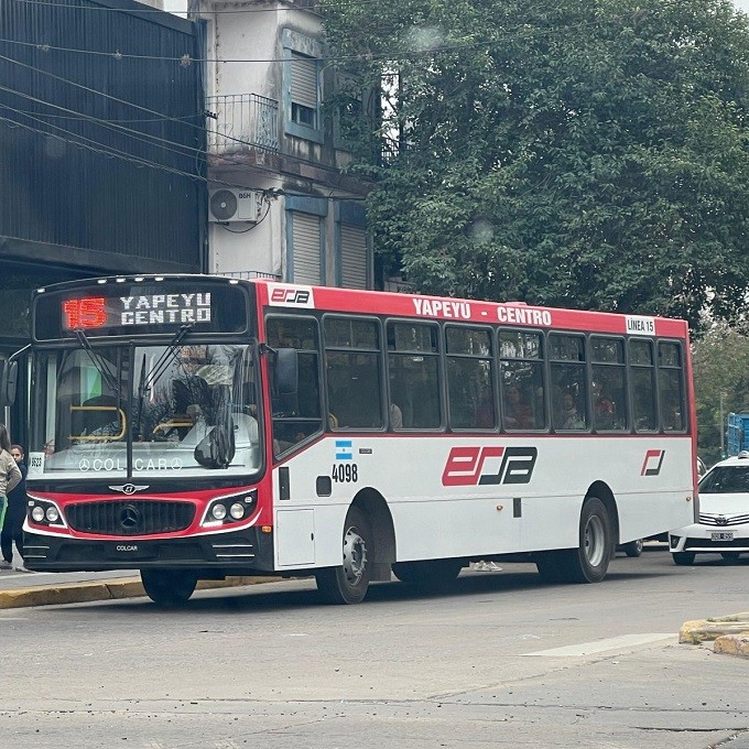 SANTA FE:  Se actualizó la tarifa del boleto de colectivo, la pregunta es: ¿cuándo van a respetar las frecuencias?