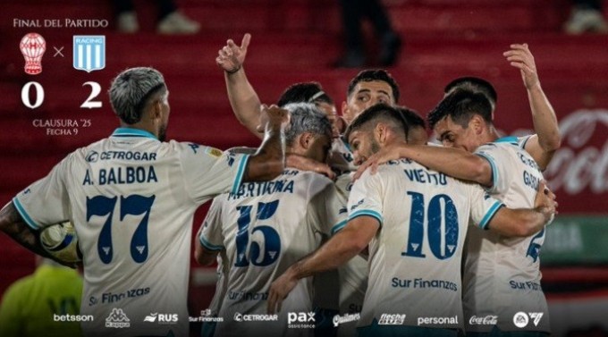 RACING LE DIO UN GOLPE DE NOCAUT AL HURACÁN DE KUDELKA 