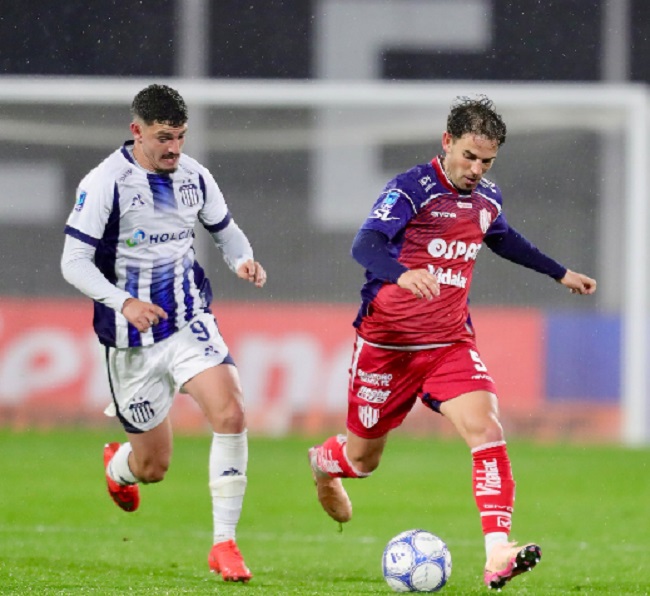 La ilusi&oacute;n se pinch&oacute; en C&oacute;rdoba, Talleres le gano a Uni&oacute;n 2-1 