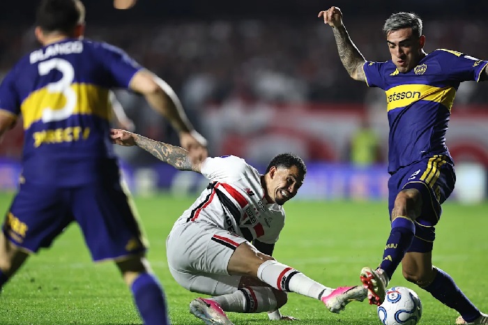 Boca Juniors sobrevive a la reacci&oacute;n de San Paulo y se planta en semifinales