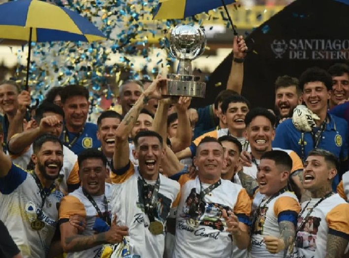  Con la zurda de Dios y una caldera en las calles: Rosario Central es campeón, de la supercopa