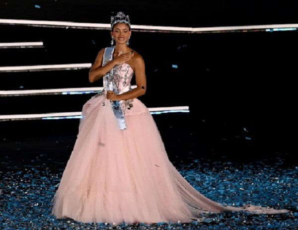 La dominicana Joheirry Mola se corona Miss Mundo 2026 en Vietnam