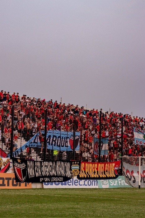 EN MEDIO DE FASTIDIO Y ALGUNOS SILBIDOS EL CLUB ATLETICO COLÓN EMPATO 0-0 CON CHACO FOR EVER 