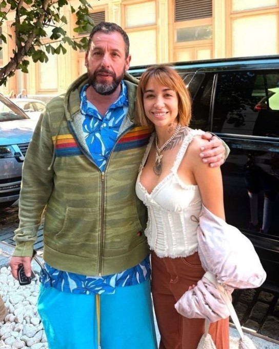 María Becerra y Adam Sandler en Nueva York: Hoy cumplí mi sueño