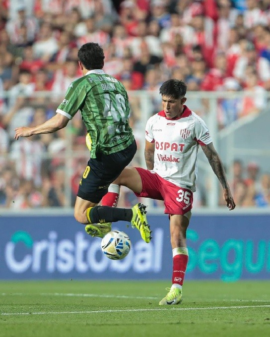 UNIÓN ESTUVO MUY LEJOS DE SU NIVEL Y PERDIO 2-0 CON ALDOSIVI 