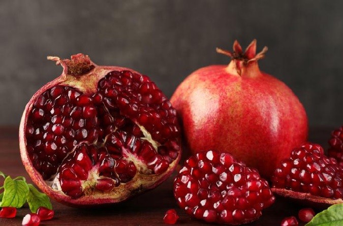 Las 5 frutas llenas de proteína que ayudan a ganar músculo y controlar la presión arterial
