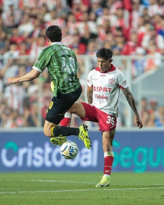 UNIÓN ESTUVO MUY LEJOS DE SU NIVEL Y PERDIO 2-0 CON ALDOSIVI 