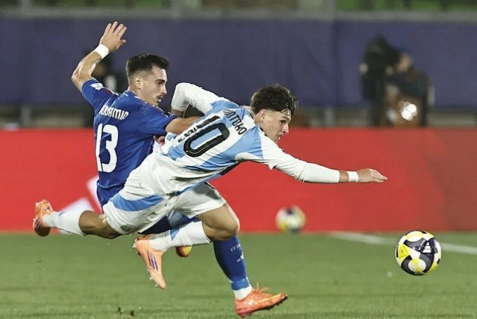 SUB 20 ARGENTINA SIN TANTA EXPECTATIVA ESTA PUNTERA Y AVANZO EN OCTAVOS