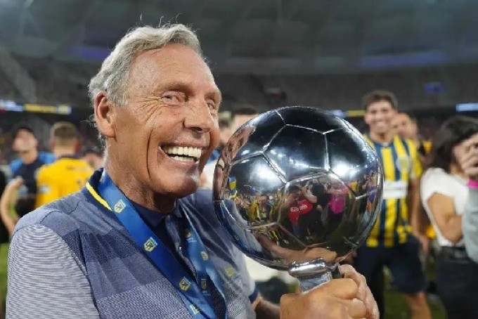 MURIO MIGUEL ANGEL RUSSO EL FÚTBOL ESTA DE LUTO 