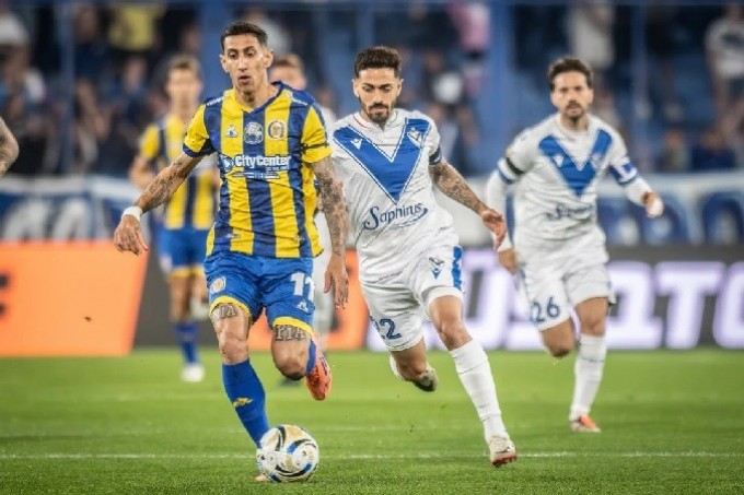 ROSARIO CENTRAL CON DI MARIA Y MALCORRA LE GANARON A VÉLEZ 2-1 EN LINIERS