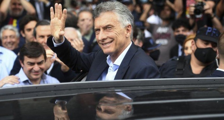 Rechazan permiso a Macri para que pueda salir de Argentina