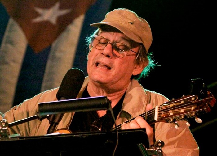 El cubano Silvio Rodríguez grabó en euskera junto al artista vasco Jon Maia