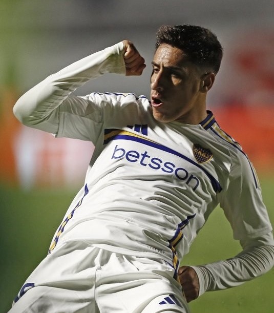 Boca venció a Sarmiento, con polémico arbitraje