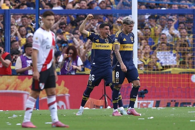 BOCA SE LLEVO TODO, Y LO DEJO AL BORDE DEL NOCAUT A RIVER 