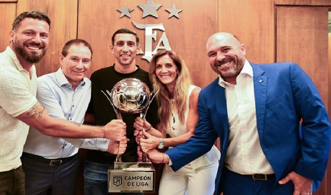 ROSARIO CENTRAL POLEMICA TOTAL CON LA AFA, POR HABERLO DECLARADO CAMPEÓN DE TODO EL FÚTBOL ARGENTINO 