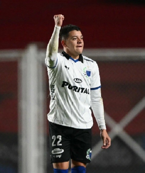 Futbolista uruguayo Diego García condenado por violación