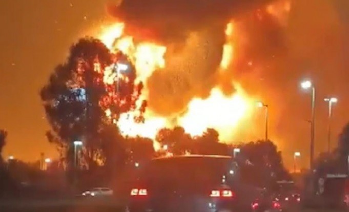 EZEIZA DECRETARON CODIGO ROJO CON EL INCENDIO 