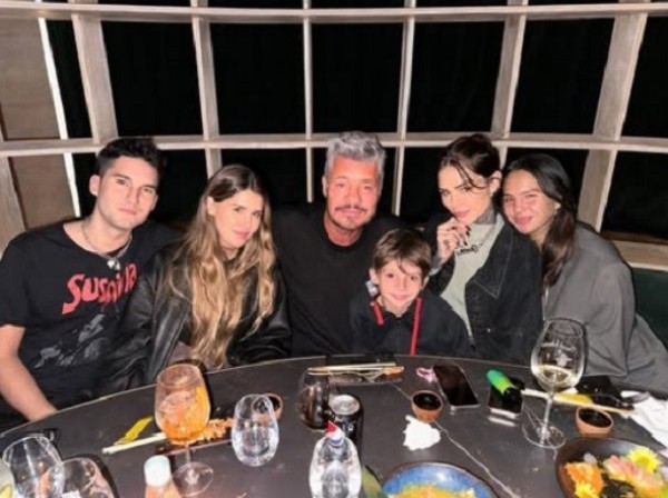 MARCELO TINELLI Y SU CORTA ESTADIA EN EL CANAL YOUTUBE CARNAVAL 