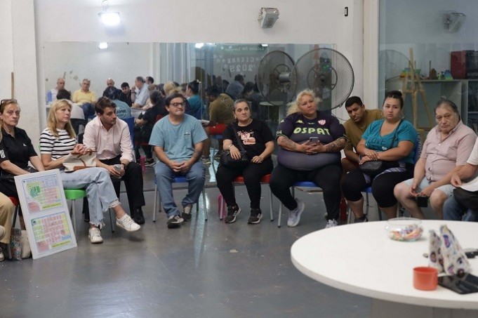 Juan Pablo Poletti dialogó con representantes de once vecinales del Distrito Suroeste en la Estación San Lorenzo